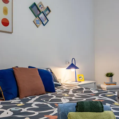 Appartement The Lux - Fronte Lago- Ac - Wifi - By Guestaly
